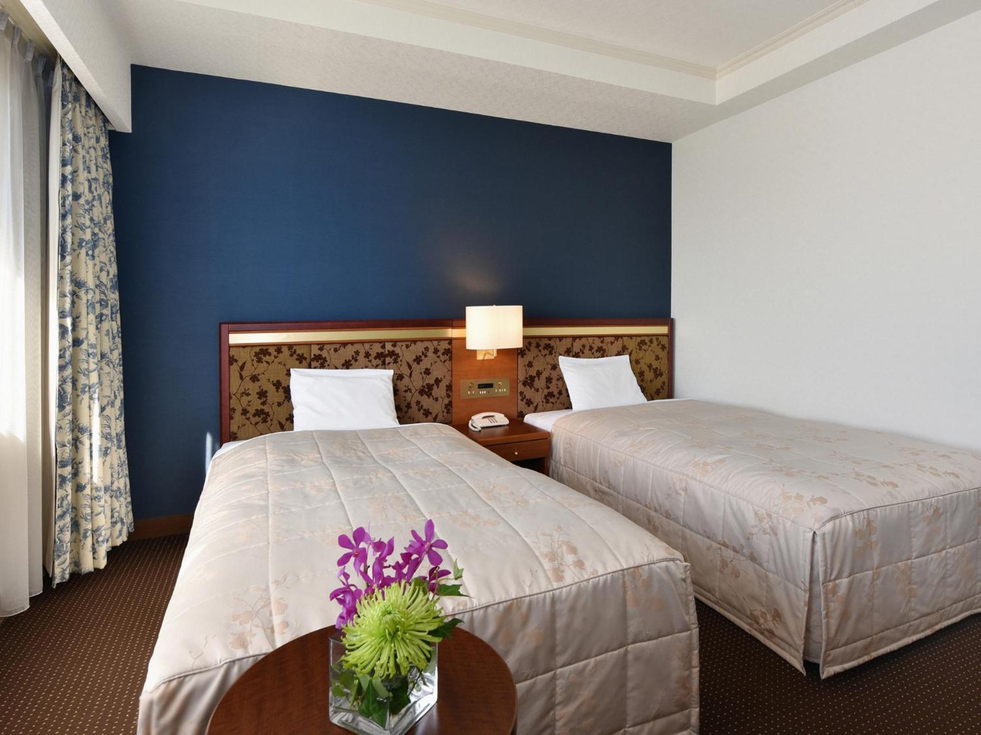 Hotel Crown Palais Chiryu מראה חיצוני תמונה