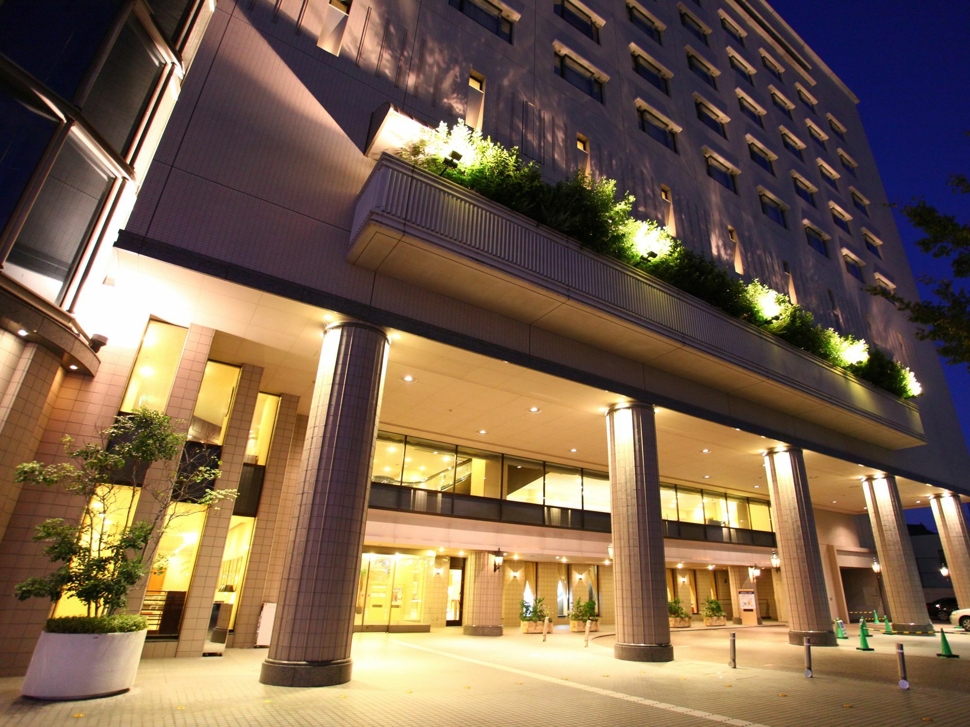 Hotel Crown Palais Chiryu מראה חיצוני תמונה